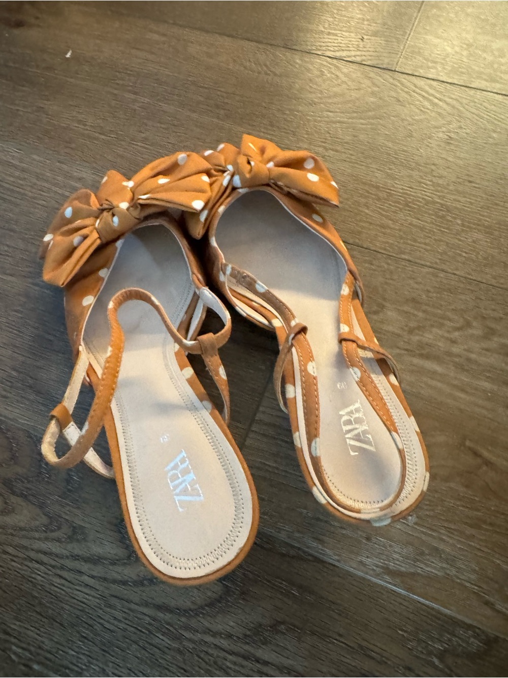Zara Mustard Polka Dot Bow Slingback Flats - Picture 3 of 11